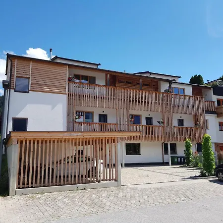 Bergzauber Apartamento *